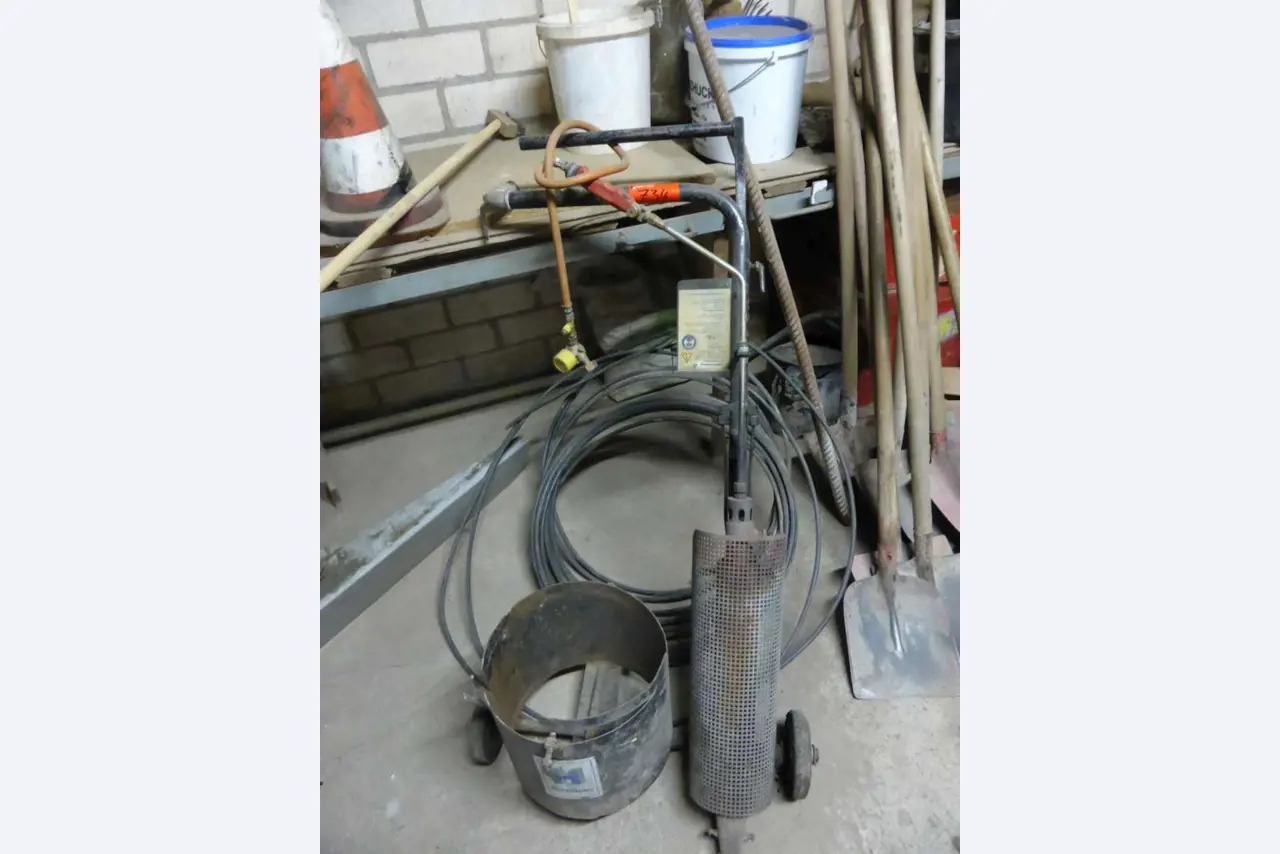 construction machinery and equipment and commercial vehicles -2