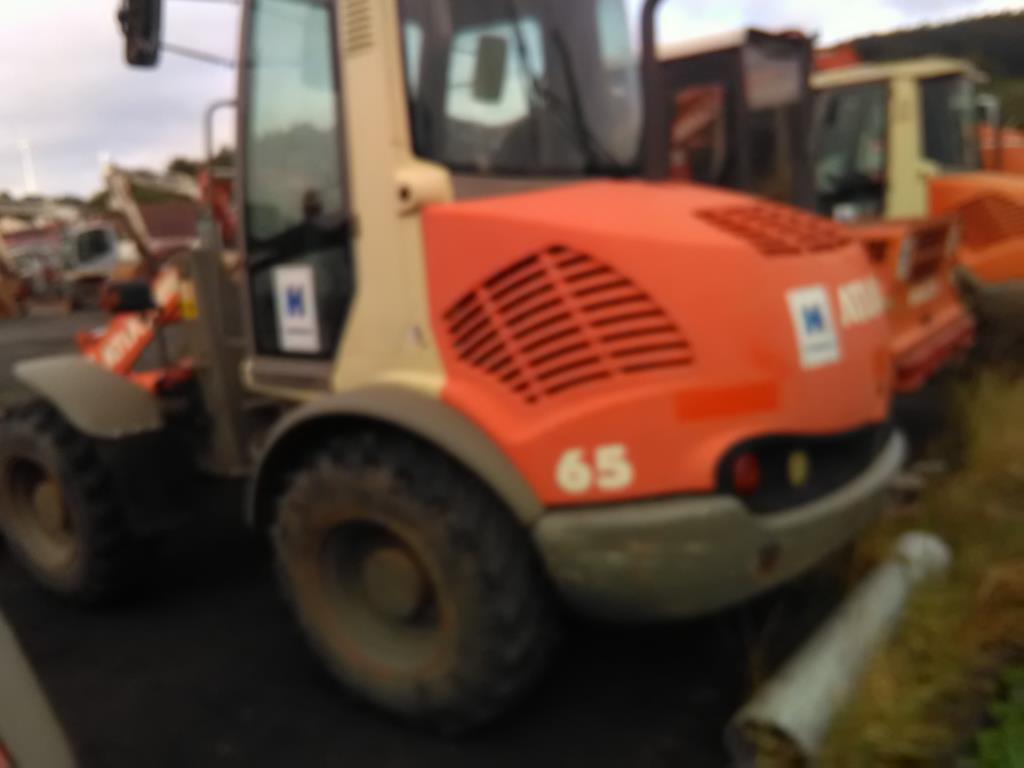 construction machinery and equipment and commercial vehicles -4