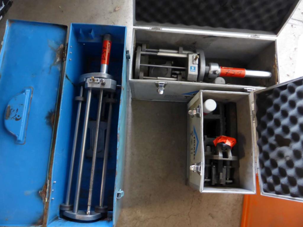 Máquinas de construção, equipamento de construção, veículos comerciais e automóveis-1