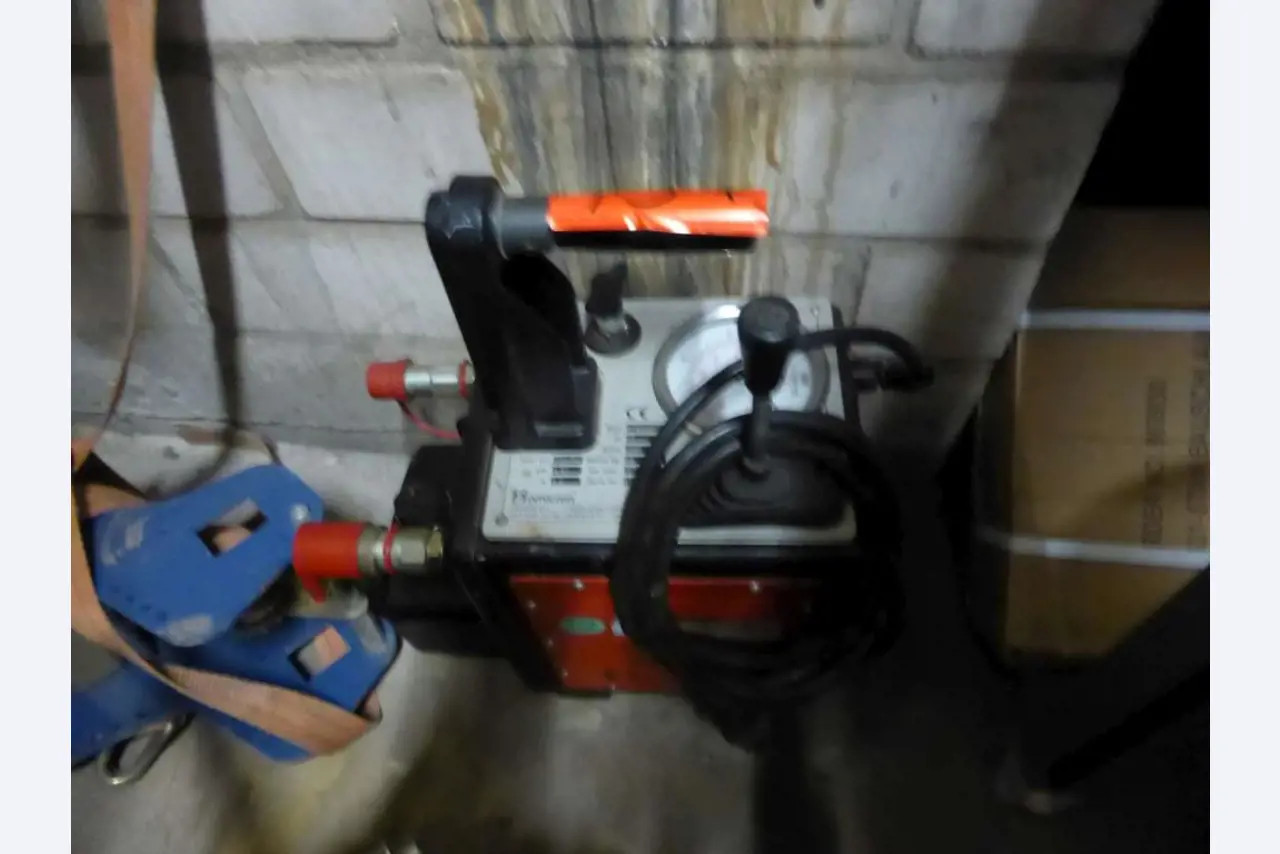 construction machinery and equipment and commercial vehicles -1