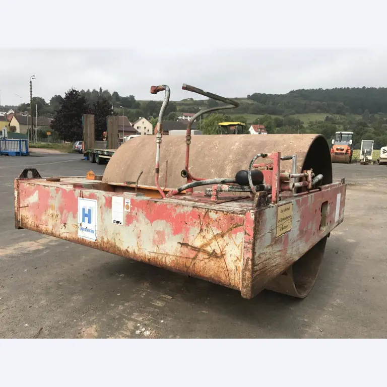 construction machinery and equipment and commercial vehicles -2