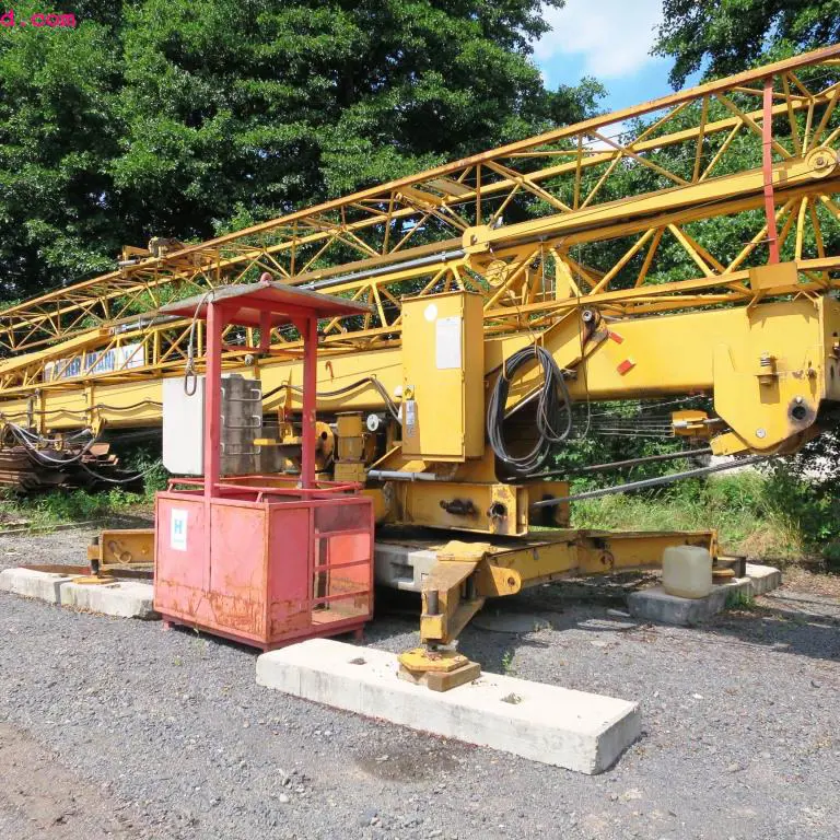 Torenkraan Liebherr 32K