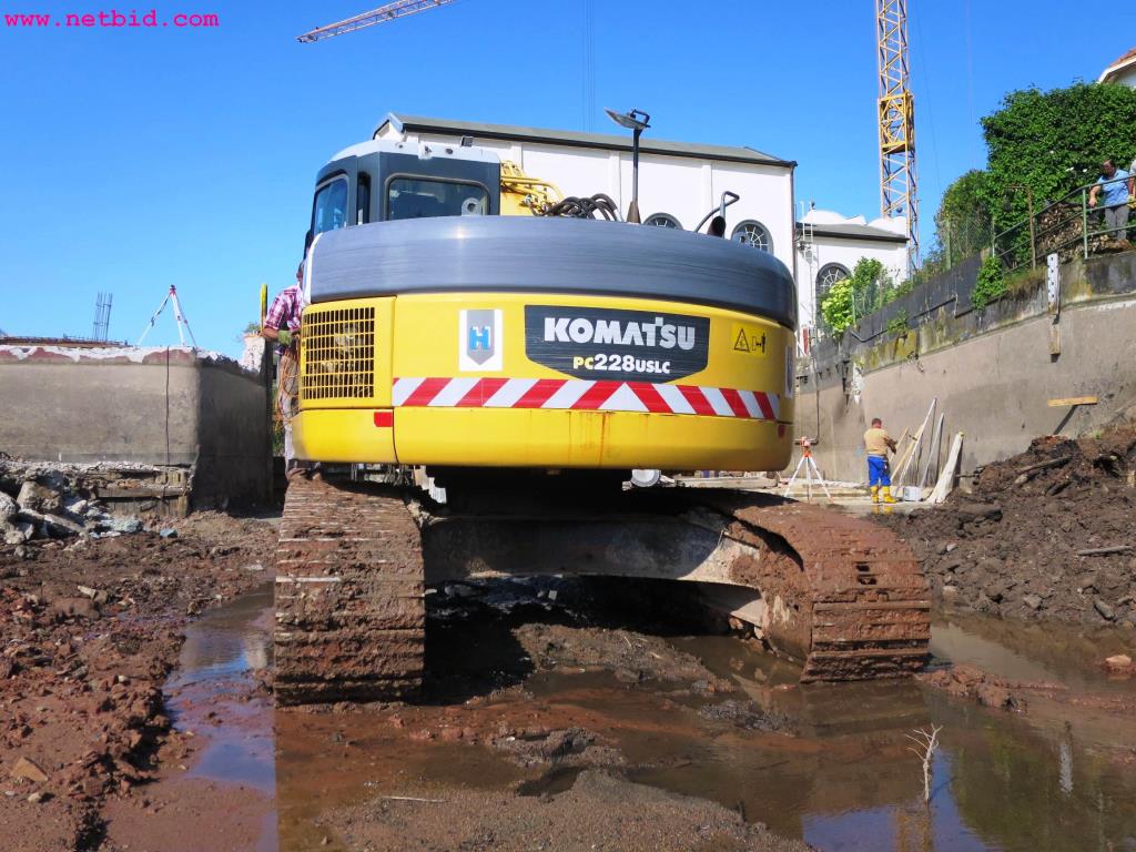 Máquinas de construção, equipamento de construção, veículos comerciais e automóveis-3