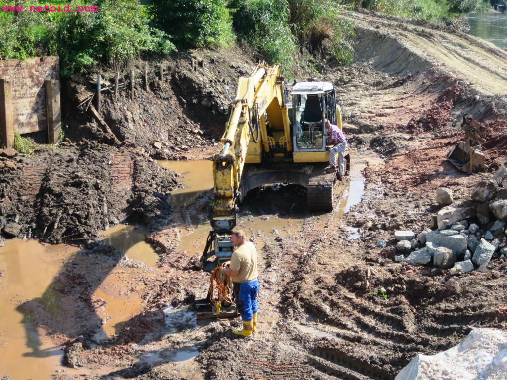 Máquinas de construção, equipamento de construção, veículos comerciais e automóveis-6