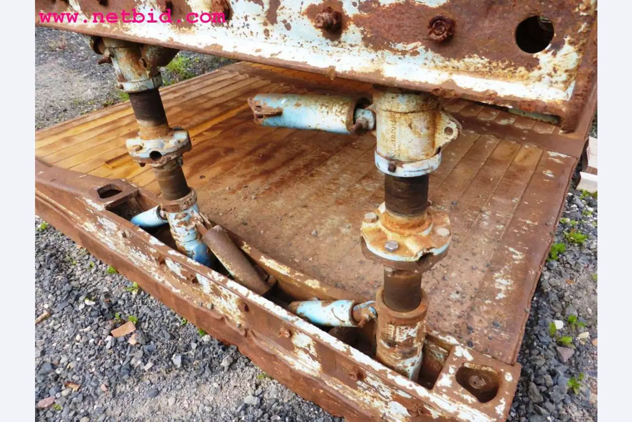 Machines de chantier, matériel de construction, véhicules utilitaires et voitures particulières-3