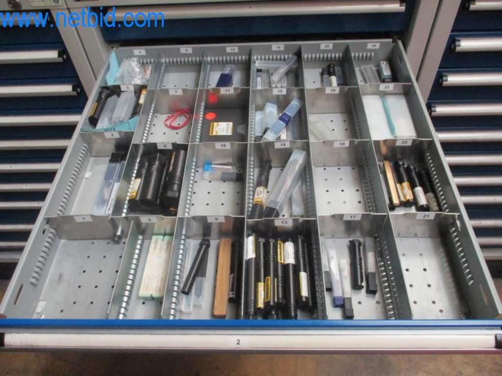 Maszyny do obróbki metalu (budowa maszyn i narzędzi) oraz wyposażenie fabryczne-29