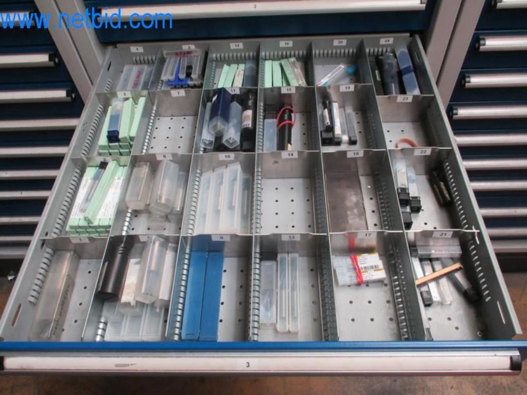 Maszyny do obróbki metalu (budowa maszyn i narzędzi) oraz wyposażenie fabryczne-30