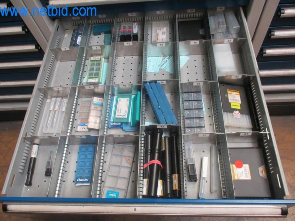 Maszyny do obróbki metalu (budowa maszyn i narzędzi) oraz wyposażenie fabryczne-33