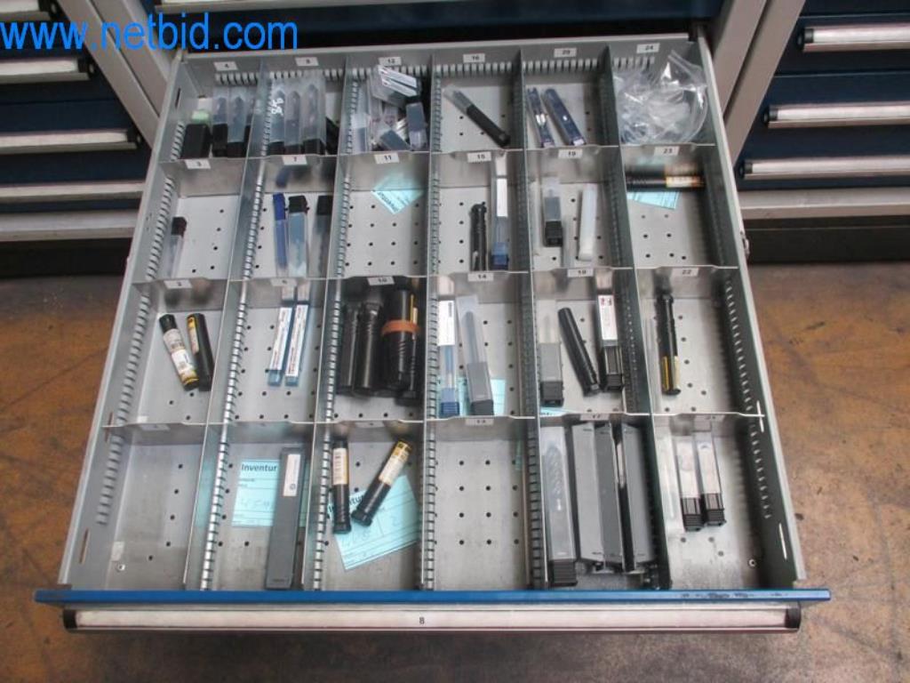 Maszyny do obróbki metalu (budowa maszyn i narzędzi) oraz wyposażenie fabryczne-35