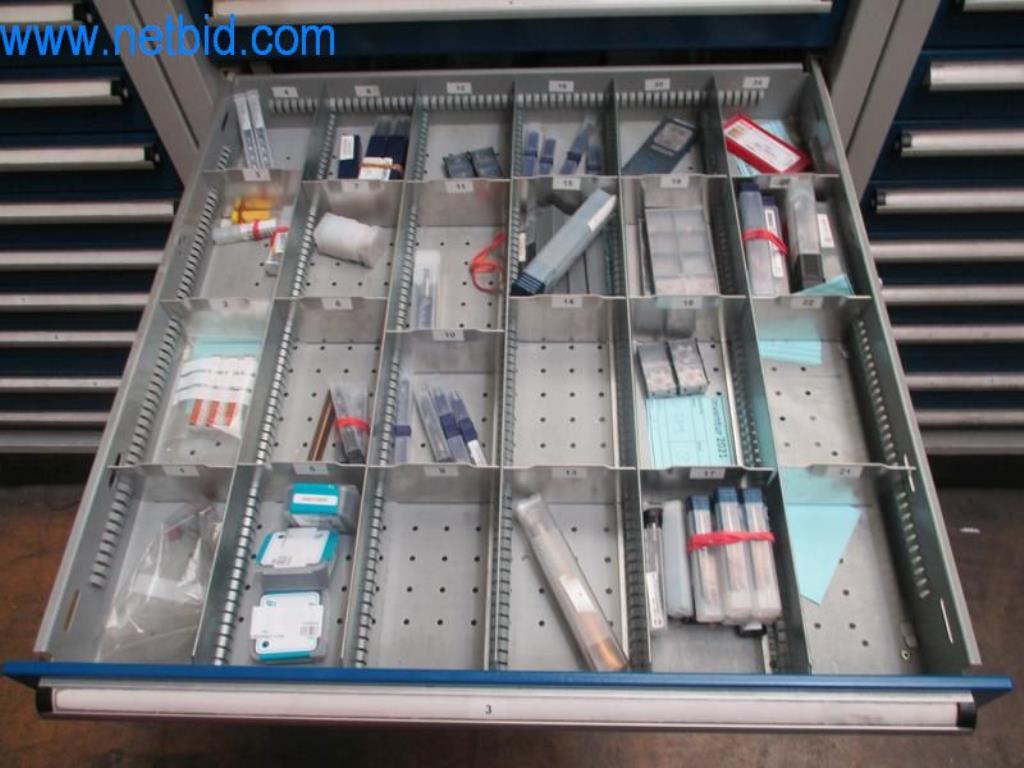 Maszyny do obróbki metalu (budowa maszyn i narzędzi) oraz wyposażenie fabryczne-39