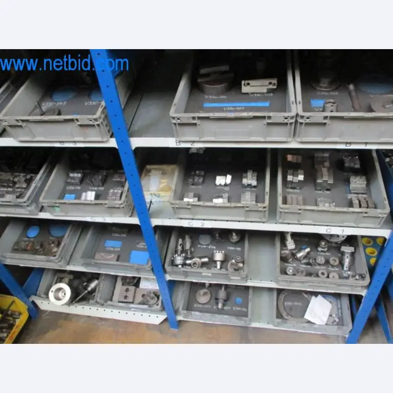 Máquinas para trabalhar metais (construção de máquinas e ferramentas) e equipamento de fábrica-11