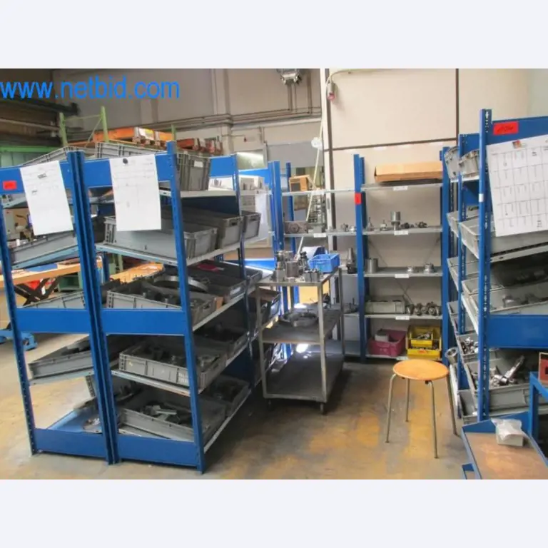 Máquinas para trabalhar metais (construção de máquinas e ferramentas) e equipamento de fábrica-6