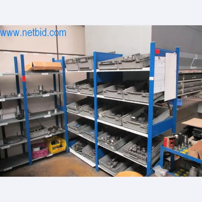 Máquinas para trabalhar metais (construção de máquinas e ferramentas) e equipamento de fábrica-11
