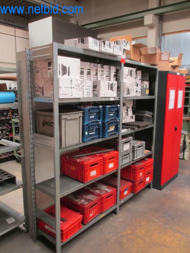 Kovozpracující stroje (výroba strojů a nástrojů) a tovární zařízení-1