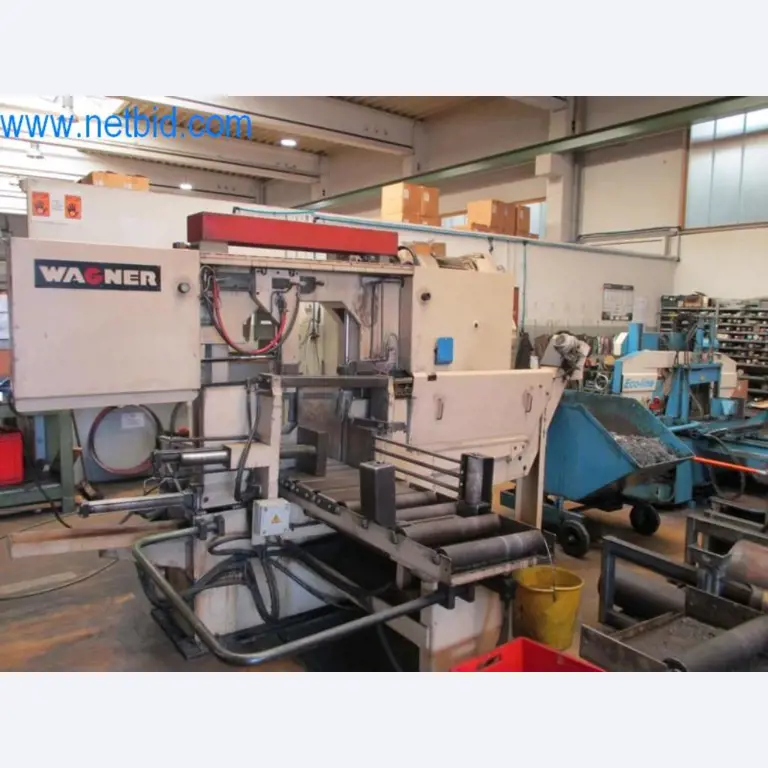 Máquinas para trabalhar metais (construção de máquinas e ferramentas) e equipamento de fábrica-2