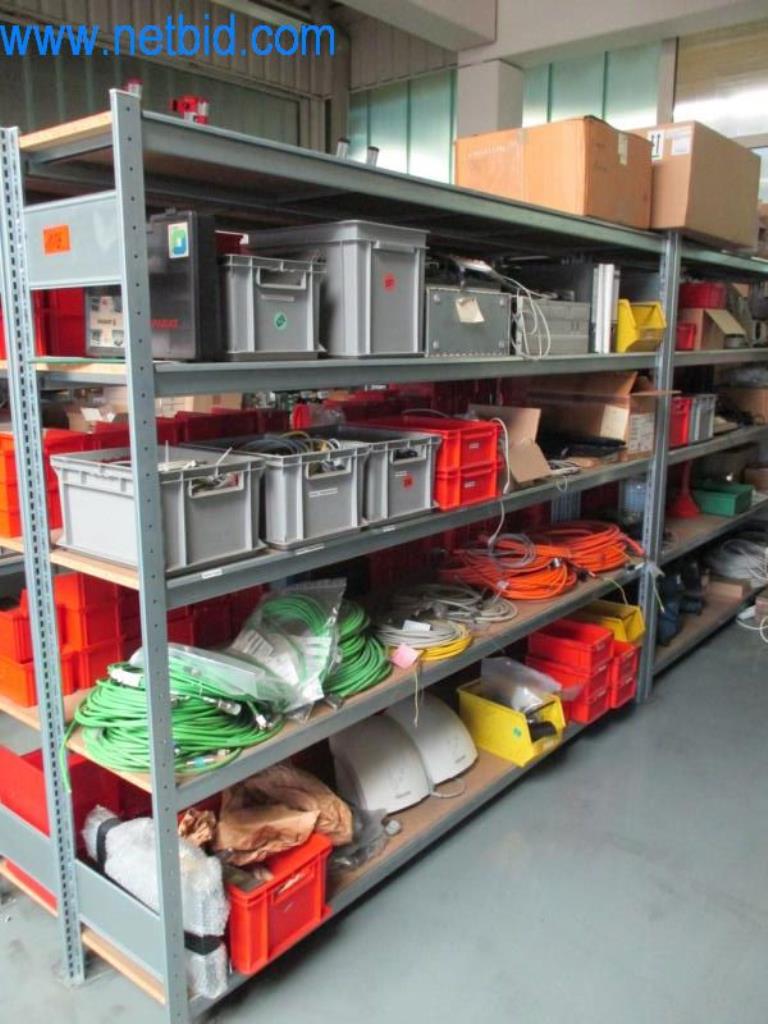 Metallbearbeitungsmaschinen (Maschinen- und Werkzeugbau) sowie Betriebsausstattung-2