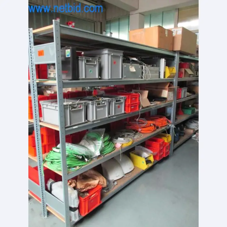 Metallbearbeitungsmaschinen (Maschinen- und Werkzeugbau) sowie Betriebsausstattung-2