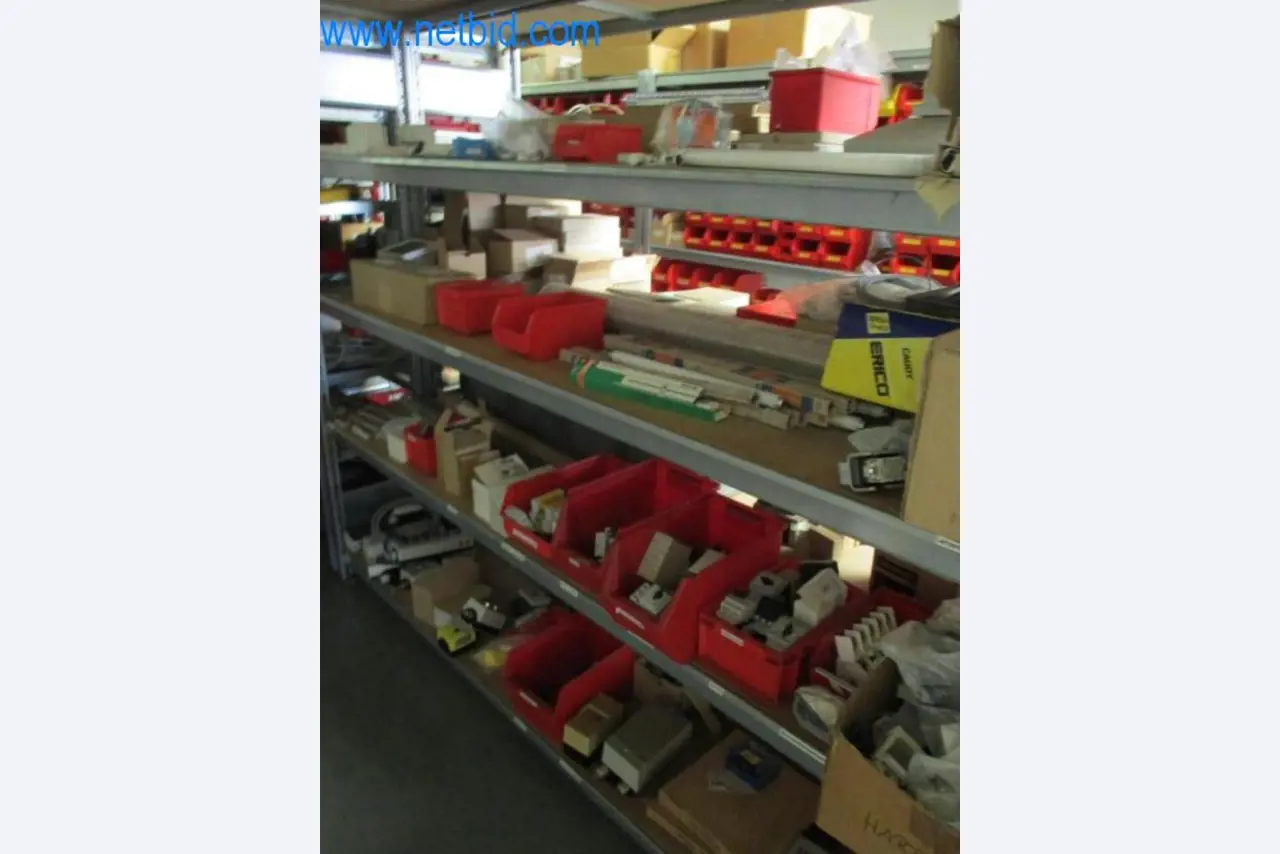 Metallbearbeitungsmaschinen (Maschinen- und Werkzeugbau) sowie Betriebsausstattung-4