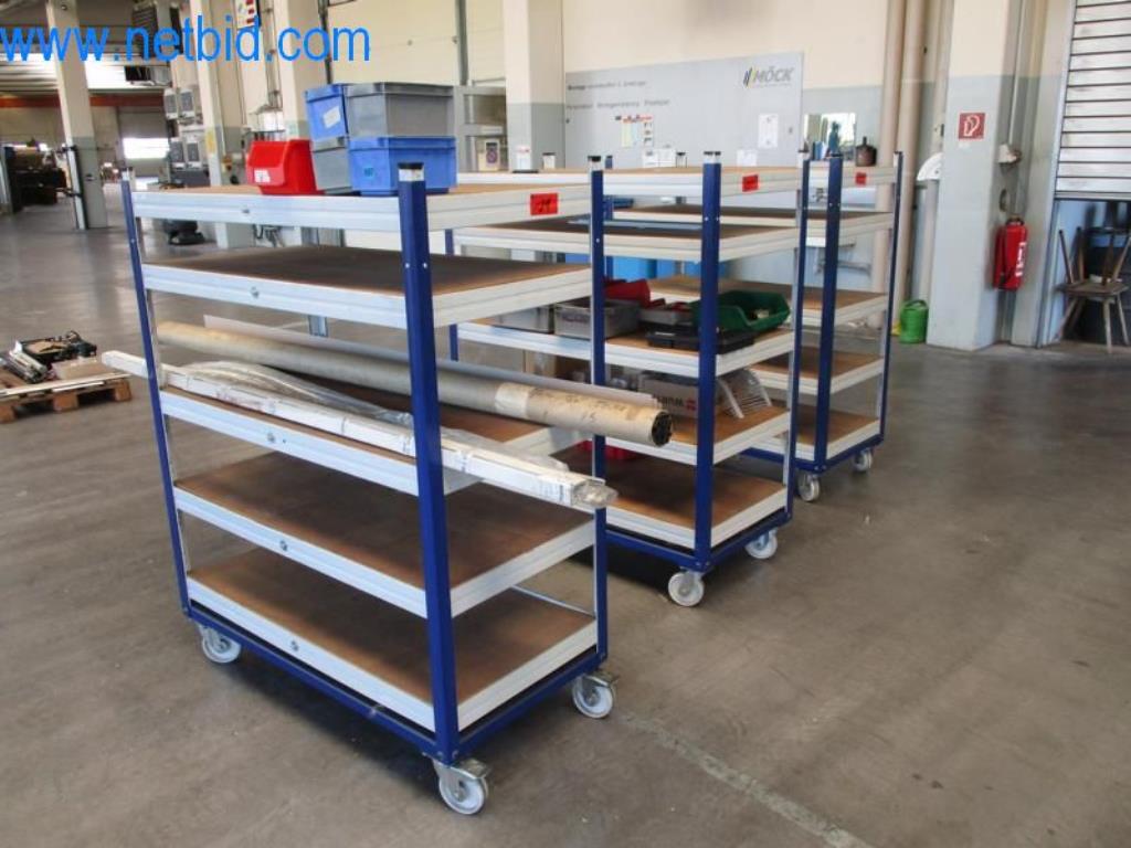 Kovozpracující stroje (výroba strojů a nástrojů) a tovární zařízení-1