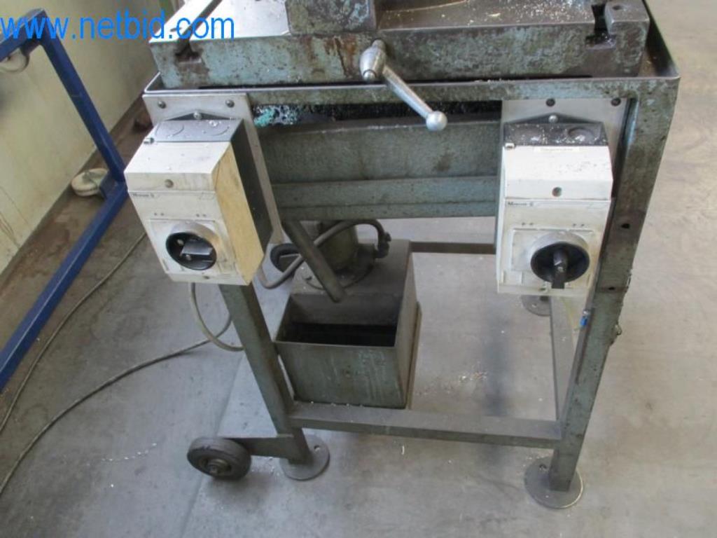 Kovozpracující stroje (výroba strojů a nástrojů) a tovární zařízení-2