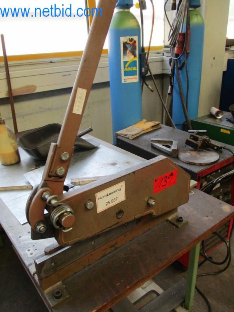 Metallbearbeitungsmaschinen (Maschinen- und Werkzeugbau) sowie Betriebsausstattung-1