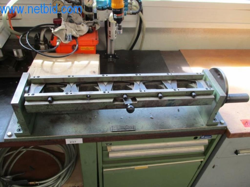 Metallbearbeitungsmaschinen (Maschinen- und Werkzeugbau) sowie Betriebsausstattung-5