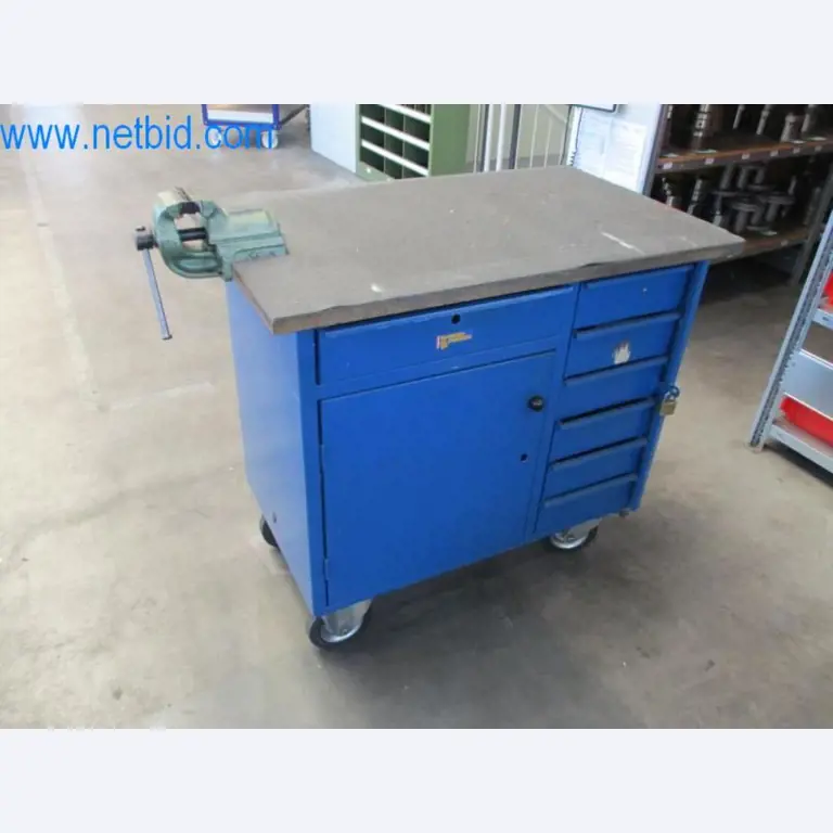 Kovozpracující stroje (výroba strojů a nástrojů) a tovární zařízení-1