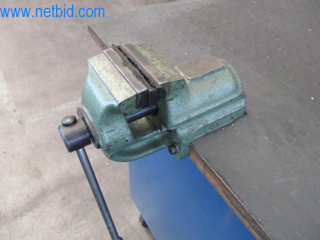 Kovozpracující stroje (výroba strojů a nástrojů) a tovární zařízení-2