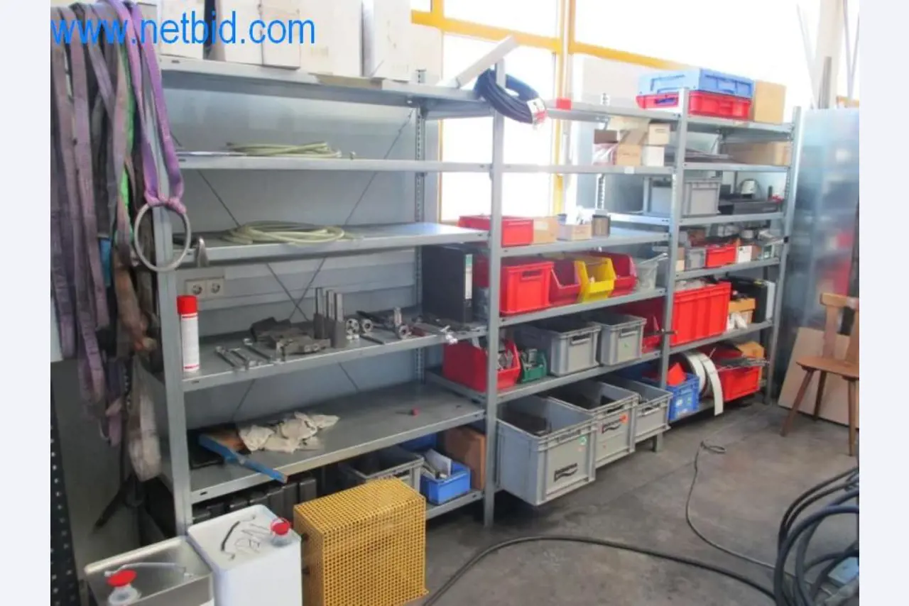 Kovozpracující stroje (výroba strojů a nástrojů) a tovární zařízení-3