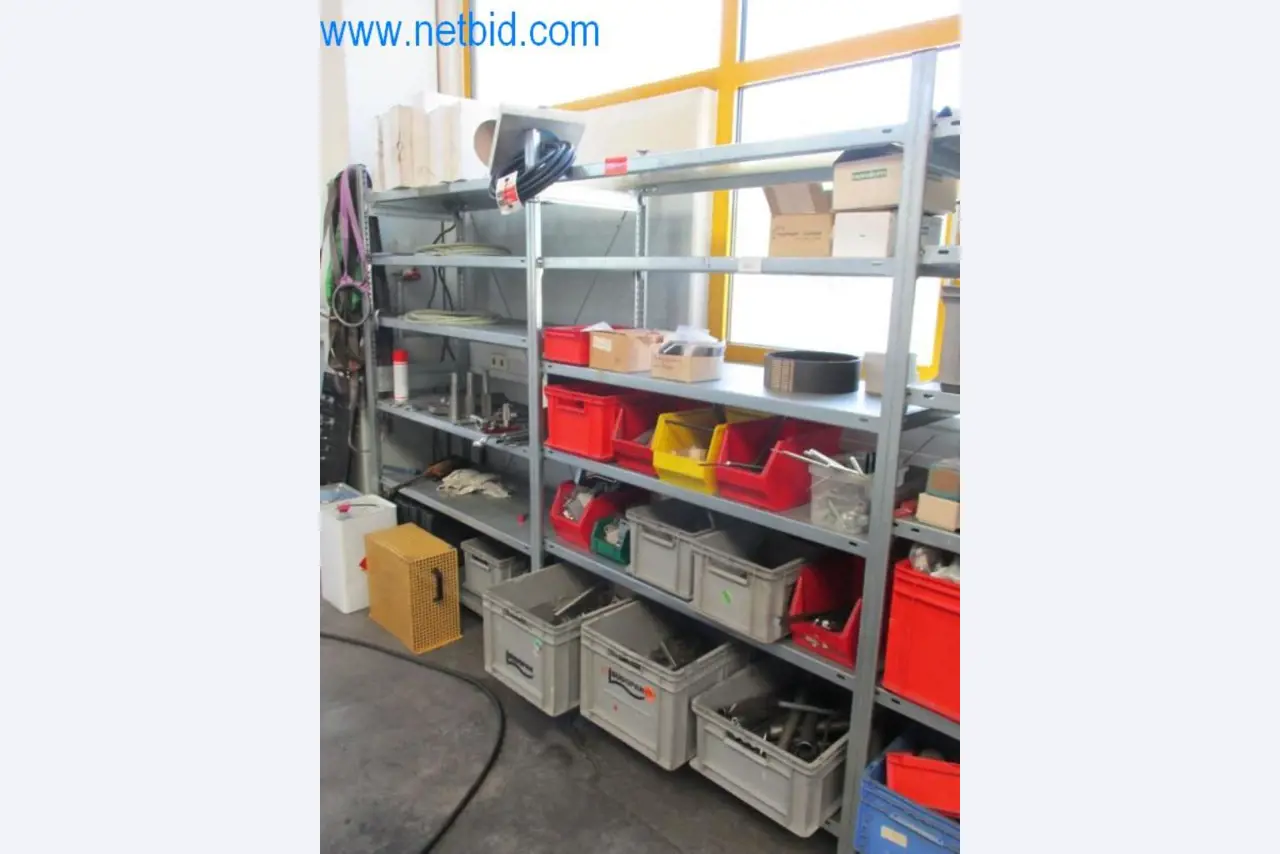 Kovozpracující stroje (výroba strojů a nástrojů) a tovární zařízení-4