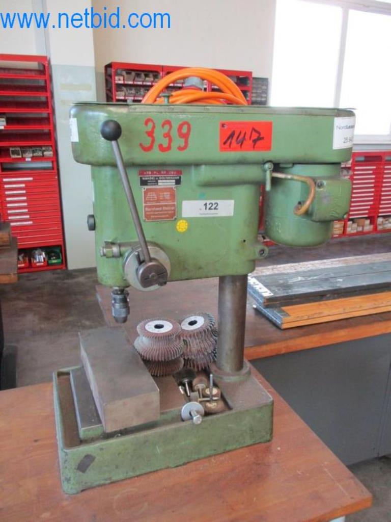 Maquinaria metalúrgica (construcción de máquinas y herramientas) y equipos de fábrica-1