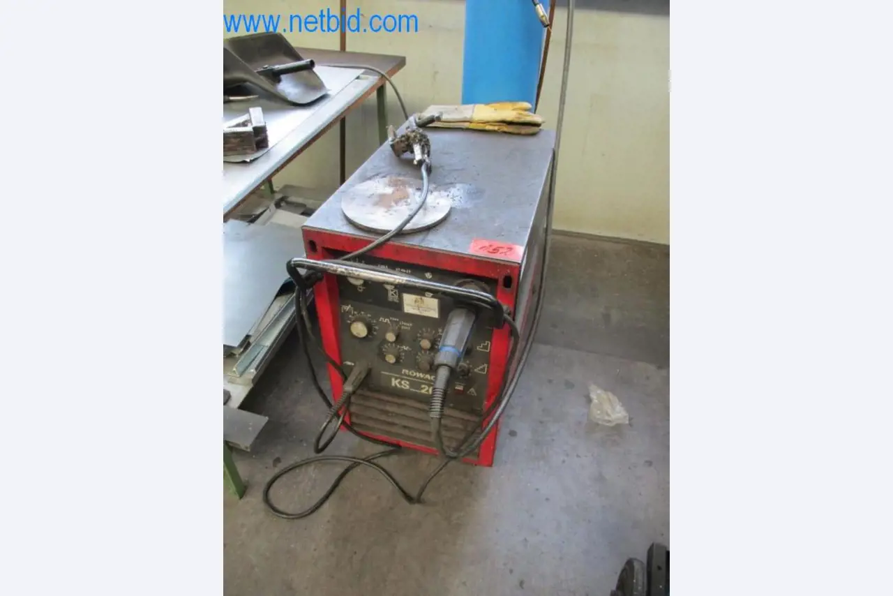 Metallbearbeitungsmaschinen (Maschinen- und Werkzeugbau) sowie Betriebsausstattung-1