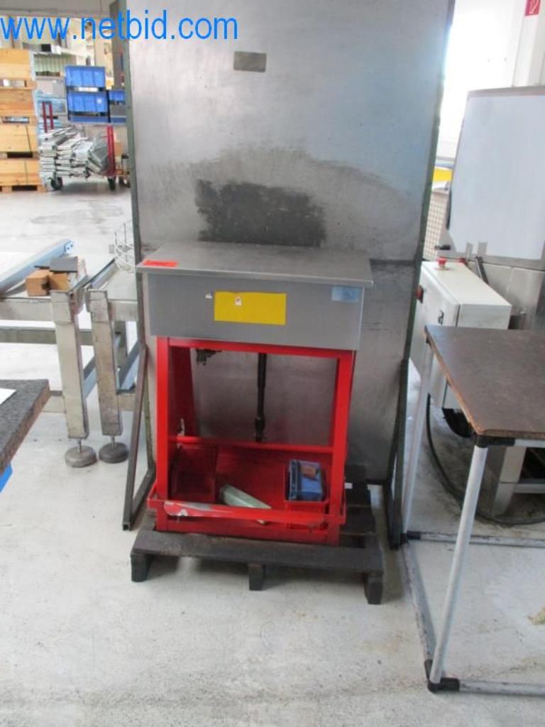 Metallbearbeitungsmaschinen (Maschinen- und Werkzeugbau) sowie Betriebsausstattung-3