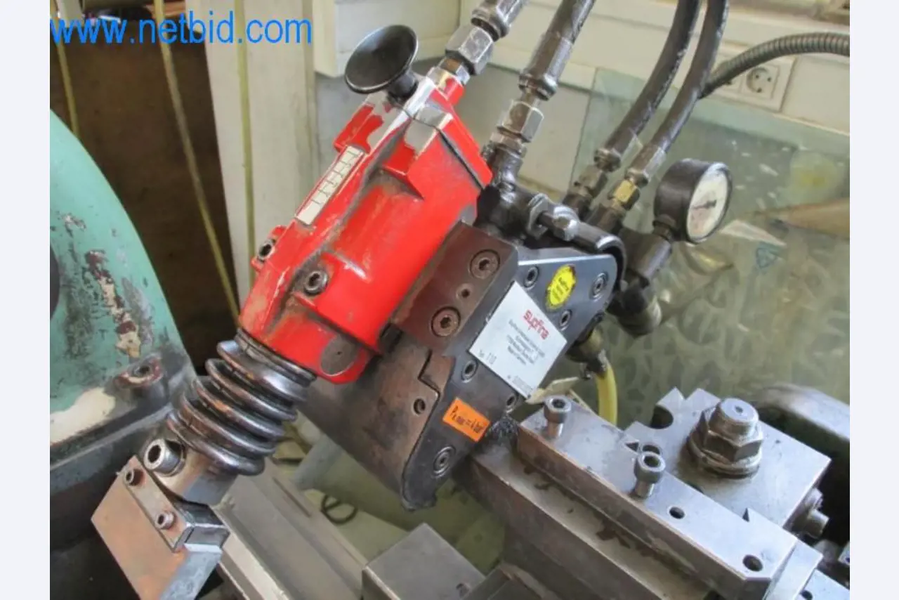 Maquinaria metalúrgica (construcción de máquinas y herramientas) y equipos de fábrica-1