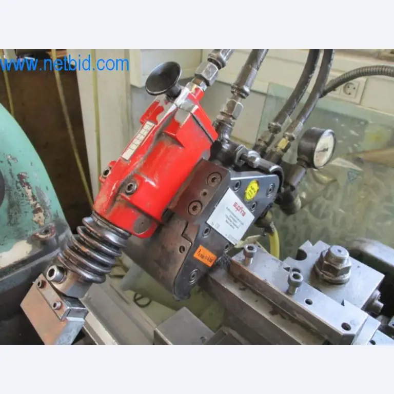 Maquinaria metalúrgica (construcción de máquinas y herramientas) y equipos de fábrica-1