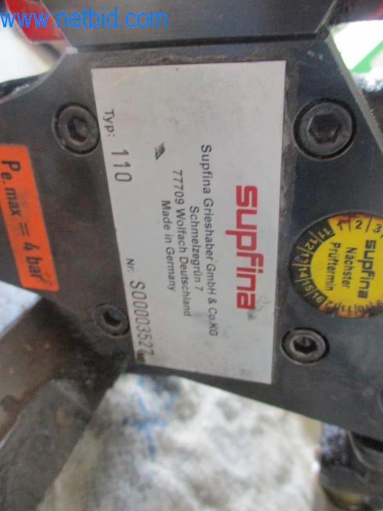 Kovozpracující stroje (výroba strojů a nástrojů) a tovární zařízení-4