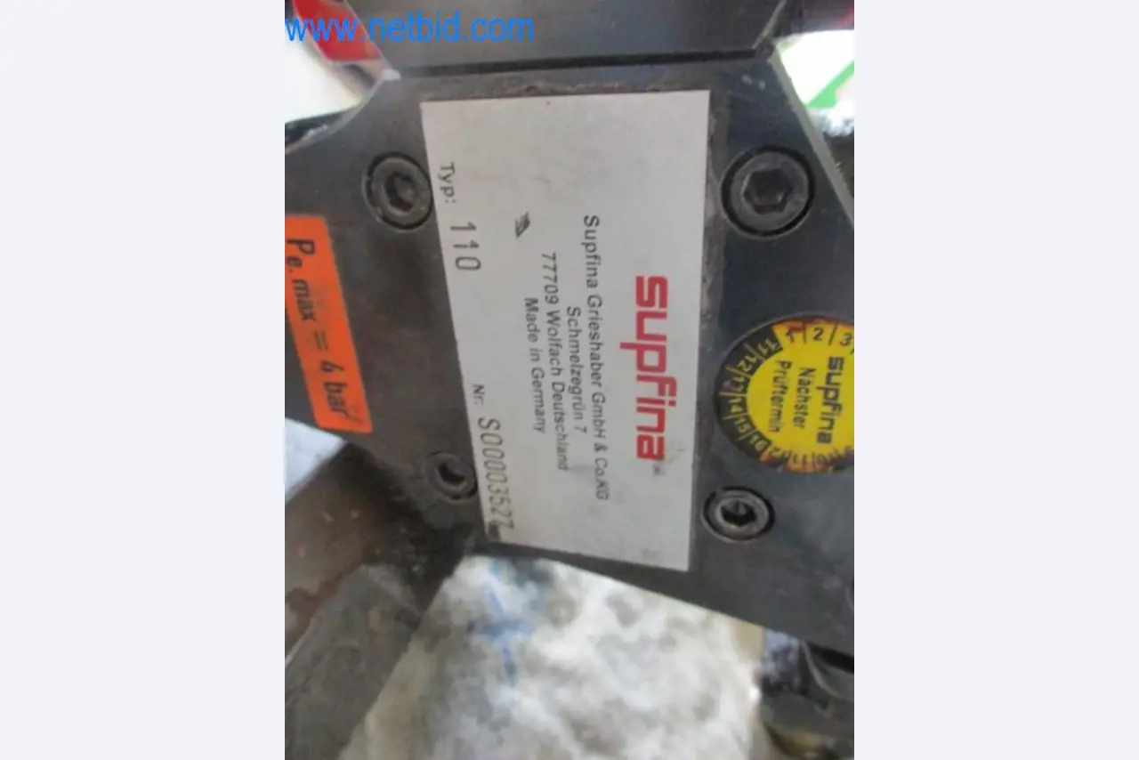 Maquinaria metalúrgica (construcción de máquinas y herramientas) y equipos de fábrica-4