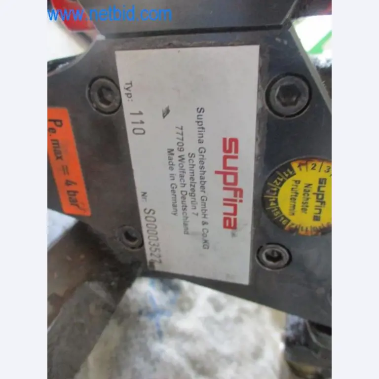 Maquinaria metalúrgica (construcción de máquinas y herramientas) y equipos de fábrica-4