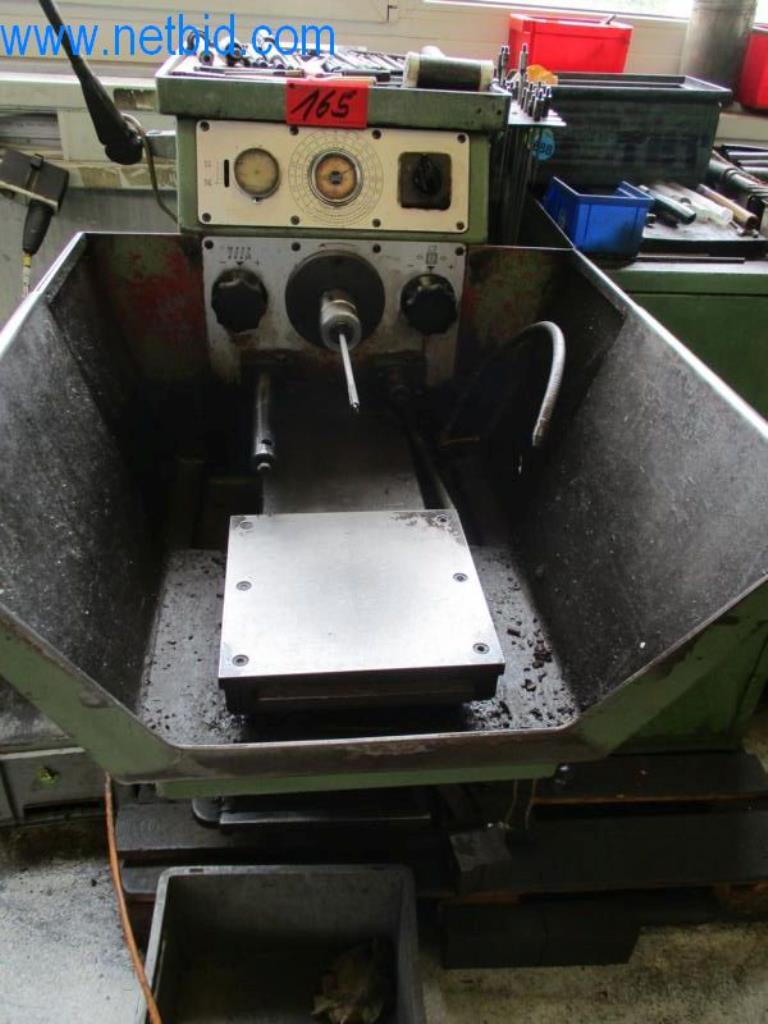 Maquinaria metalúrgica (construcción de máquinas y herramientas) y equipos de fábrica-1