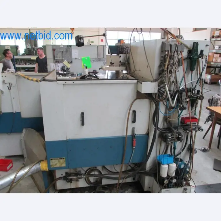 Máquinas para trabalhar metais (construção de máquinas e ferramentas) e equipamento de fábrica-7
