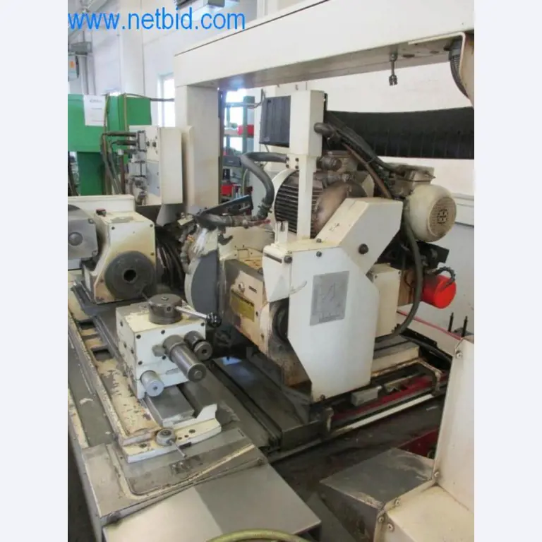 Máquinas para trabalhar metais (construção de máquinas e ferramentas) e equipamento de fábrica-6
