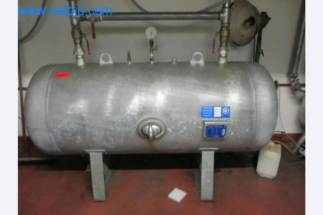 Máquinas para trabalhar metais (construção de máquinas e ferramentas) e equipamento de fábrica-2