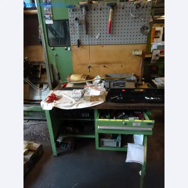 Kovozpracující stroje (výroba strojů a nástrojů) a tovární zařízení-5