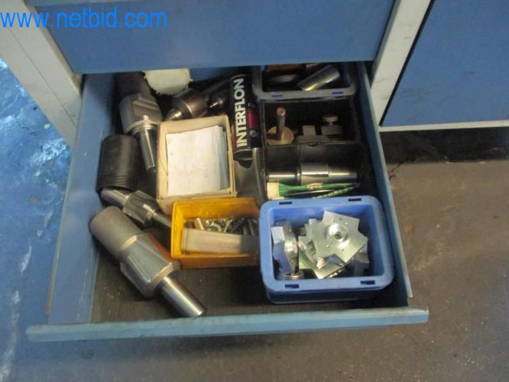 Metallbearbeitungsmaschinen (Maschinen- und Werkzeugbau) sowie Betriebsausstattung-3