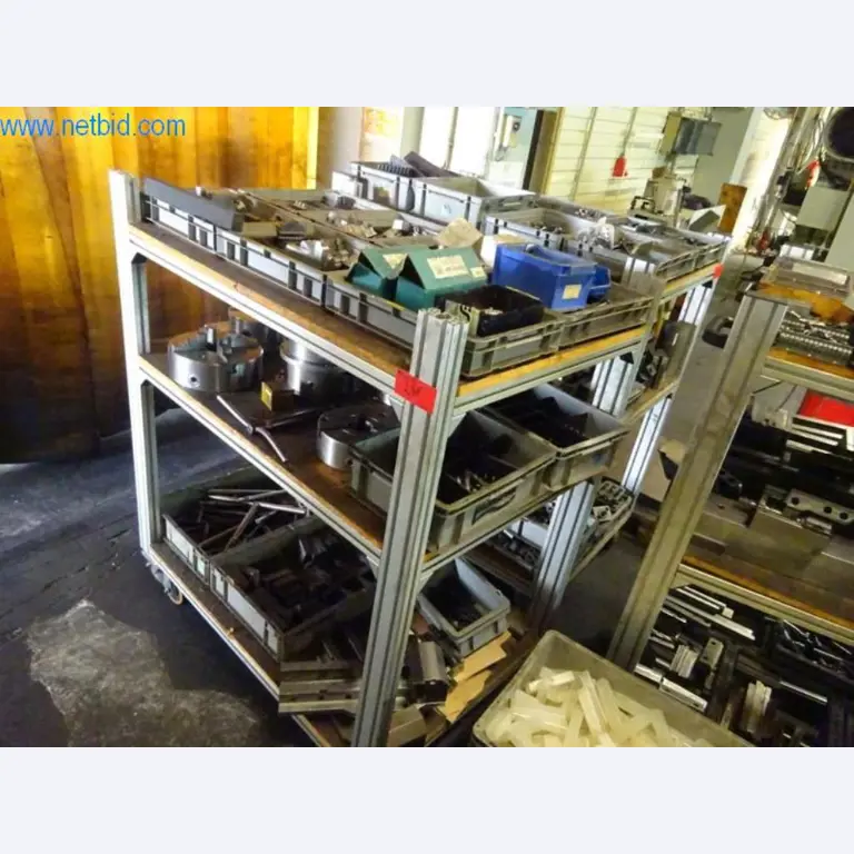 Máquinas para trabalhar metais (construção de máquinas e ferramentas) e equipamento de fábrica-4