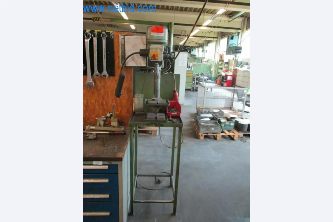 Metallbearbeitungsmaschinen (Maschinen- und Werkzeugbau) sowie Betriebsausstattung-1