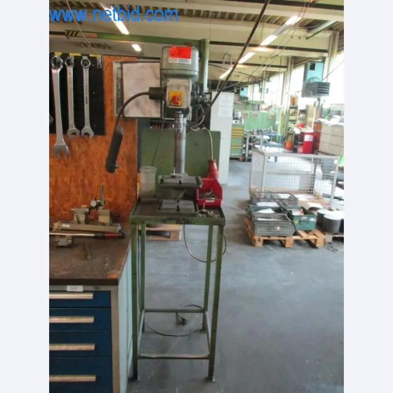 Metallbearbeitungsmaschinen (Maschinen- und Werkzeugbau) sowie Betriebsausstattung-1