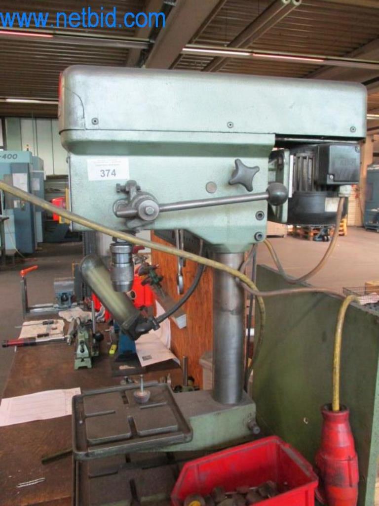 Metallbearbeitungsmaschinen (Maschinen- und Werkzeugbau) sowie Betriebsausstattung-2