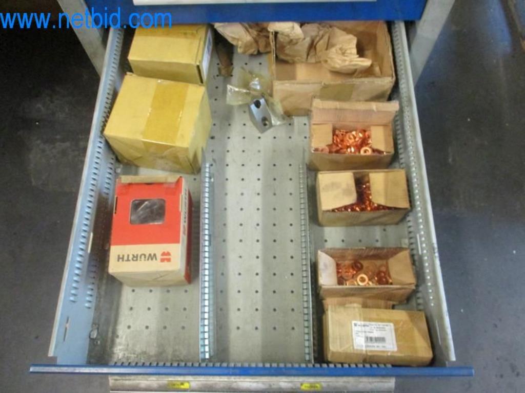 Maszyny do obróbki metalu (budowa maszyn i narzędzi) oraz wyposażenie fabryczne-10