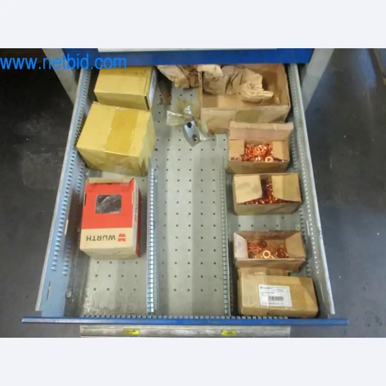Máquinas para trabalhar metais (construção de máquinas e ferramentas) e equipamento de fábrica-10